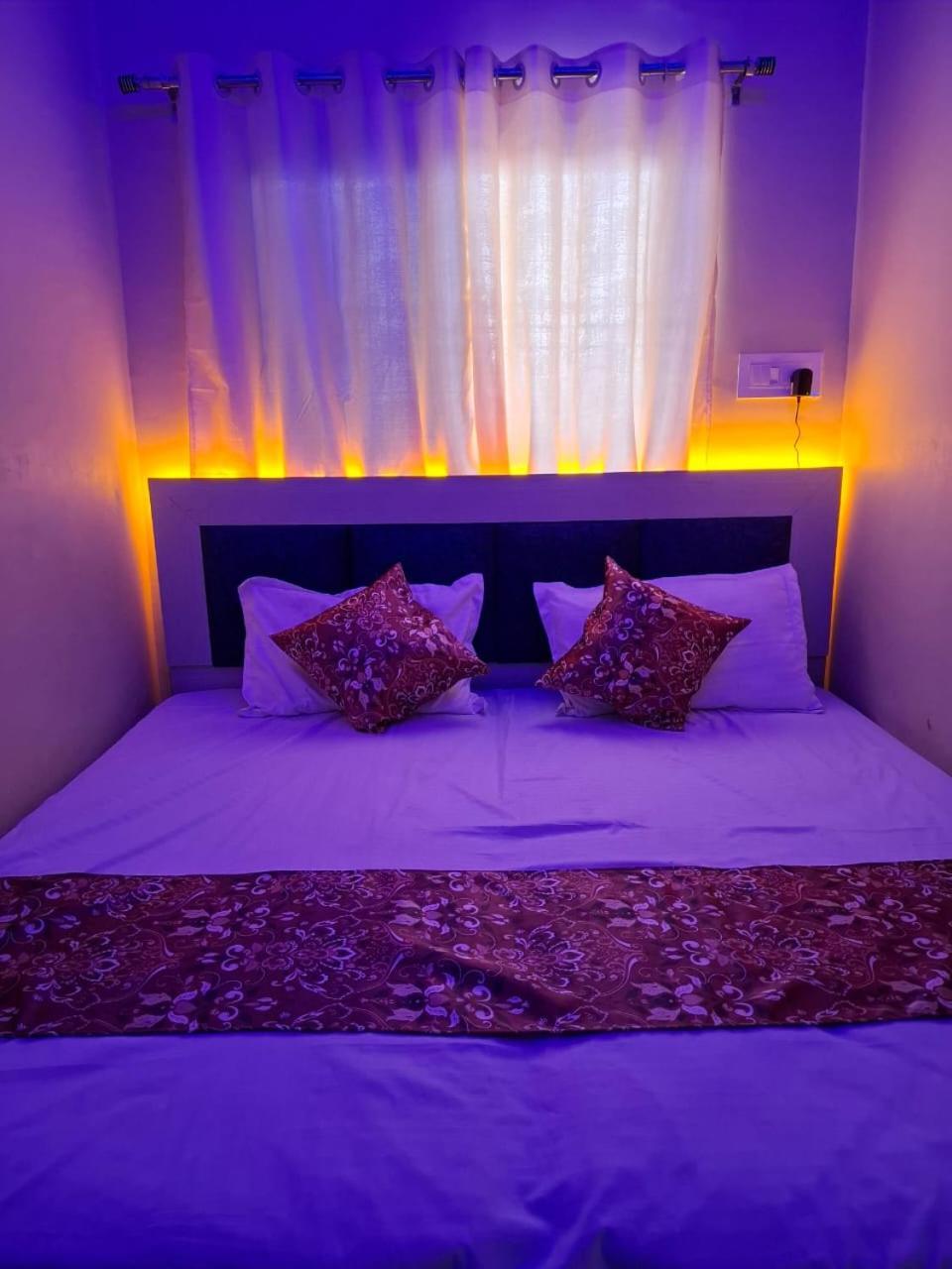 Hotel Sgh Subhadra Guest House Ayodhya المظهر الخارجي الصورة